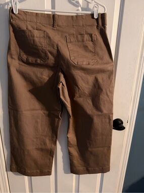 Natural Reflections Brown Cropped Utility Pants Capris Women’s Size 14